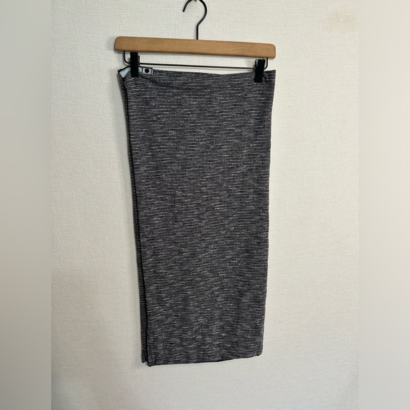 Lululemon scarf - Picture 1 of 3